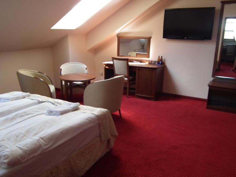 Hotel Rytwiany Εξωτερικό φωτογραφία
