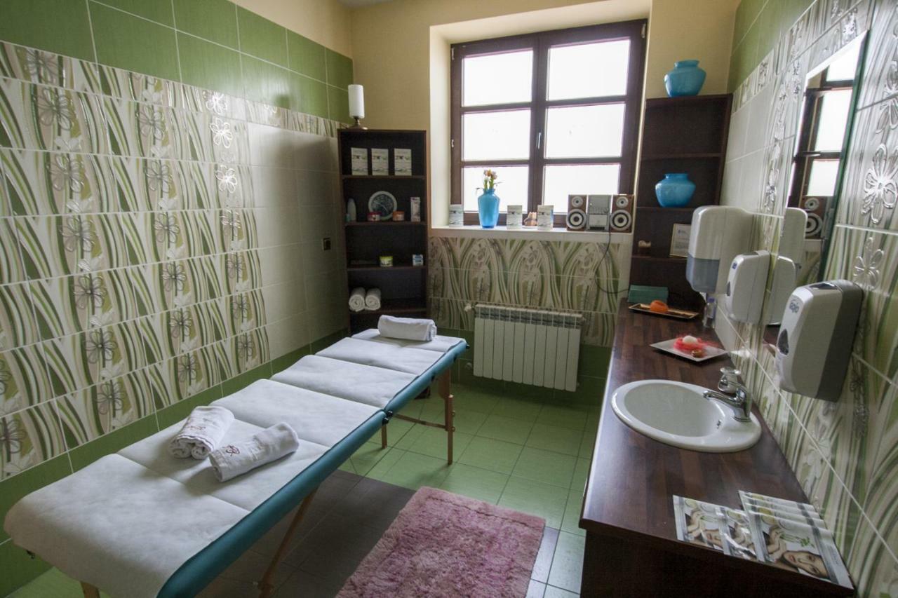 Hotel Rytwiany Εξωτερικό φωτογραφία